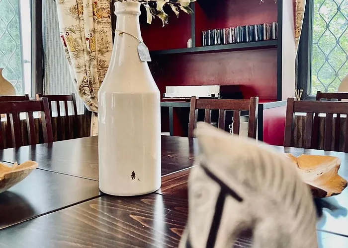 Kokorin Forest فندق *